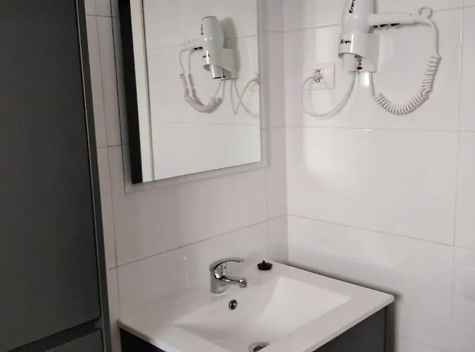 Aguazul 112, 118, 202, 216 Apartament